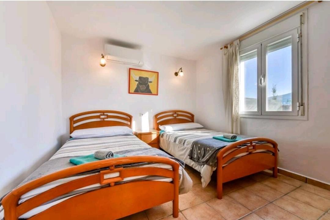 Casa De Vacaciones Teulada Bagian luar foto
